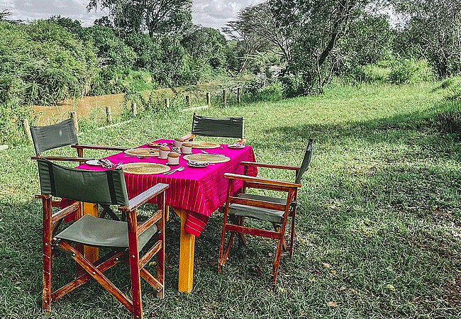 olimba-camp-masai-mara-serves-three-course-meals-overlooking-the-talek-river Olimba Camp Masai Mara