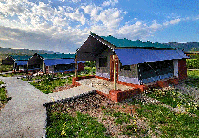 Endeem Mara Resort