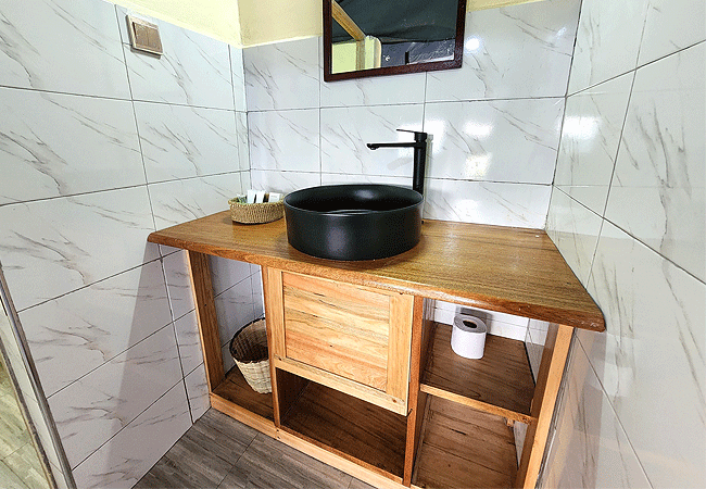 Endeem Mara Resort