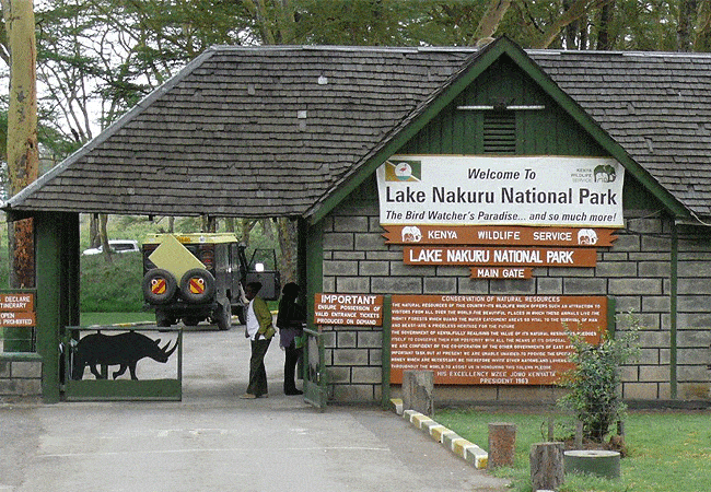 egret-savannah-camp-lake-nakuru-national-park-entrance-gate Egret Savannah Camp Lake Nakuru National Park