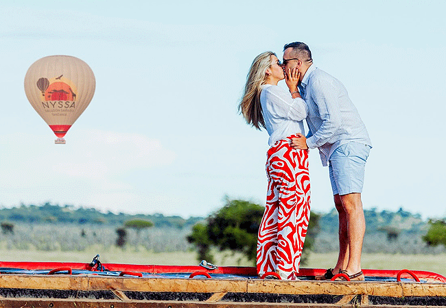 nyssa-balloon-safaris-tanzania-flying-over-the-serengeti-is-a-popular-and-unforgettable-way-to-celebrate-a-honeymoon Nyssa Balloon Safaris Tanzania