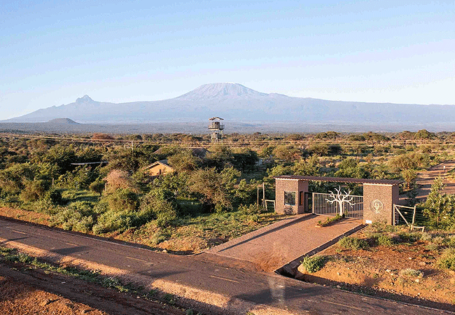 Oilepo Amboseli Safari Lodge
