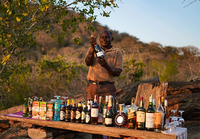 hildana-lodge-hildana-sanctuary -tsavo-west-national-park-refreshing-cocktails-and-snacks Hildana Lodge, Hildana Sanctuary Tsavo West National Park