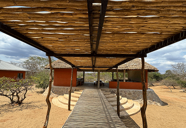 Kamungi Bandas Tsavo East National Park