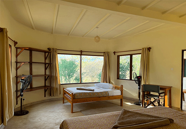 Kamungi Bandas Tsavo East National Park