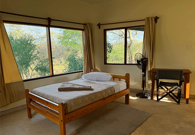 Kamungi Banda Tsavo East National Park