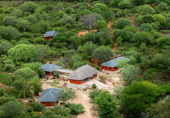Kamungi Banda Tsavo East National Park