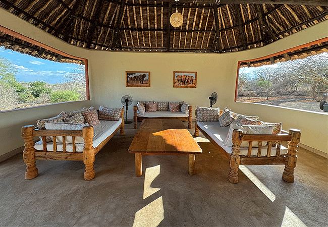 Kamungi Bandas Tsavo East National Park