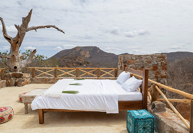 kipalo-hills-lodge-tsavo-west-honeymoon-private-villa-features-a-rooftop terrace and a star-bed Kipalo Hills Lodge Tsavo West Honeymoon Private Villa