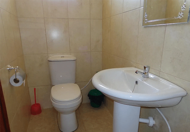 paran-resort-hotel-kimana-town-rooms-include-a-desk-tv-private-bathroom-bed-linen-and-towels Paran Resort Hotel Kimana Town