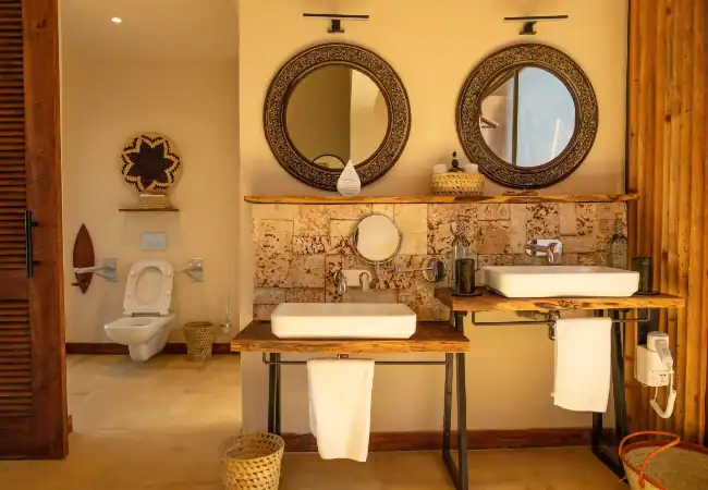 3-day-fly-in-safari-soroi-samburu-lodge-superior-room-bathroom 3 Day Fly-in Safari Soroi Samburu Lodge