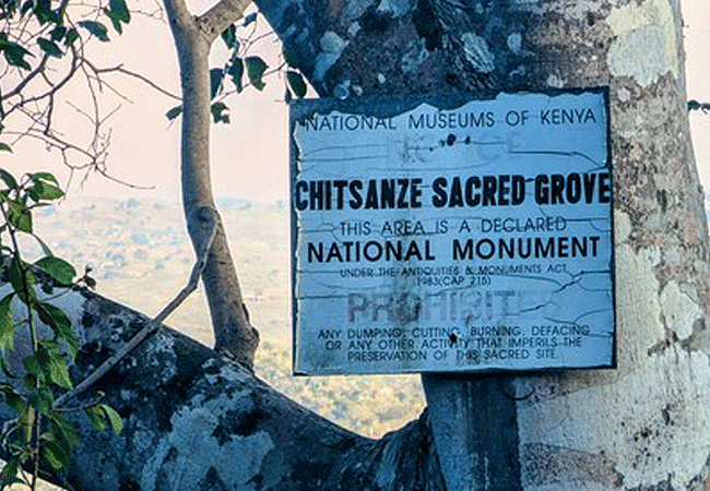 Mwaluganje Elephant Sanctuary