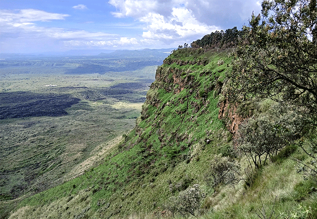 menengai-crater-walls-plunge-roughly-485-to-500-meters-down-to-the-wide-caldera-floor Menengai Crater